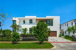 Picture of 4425 Adams Ave, Miami Beach, FL 33140