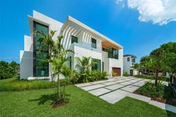 Picture of 4425 Adams Ave, Miami Beach, FL 33140