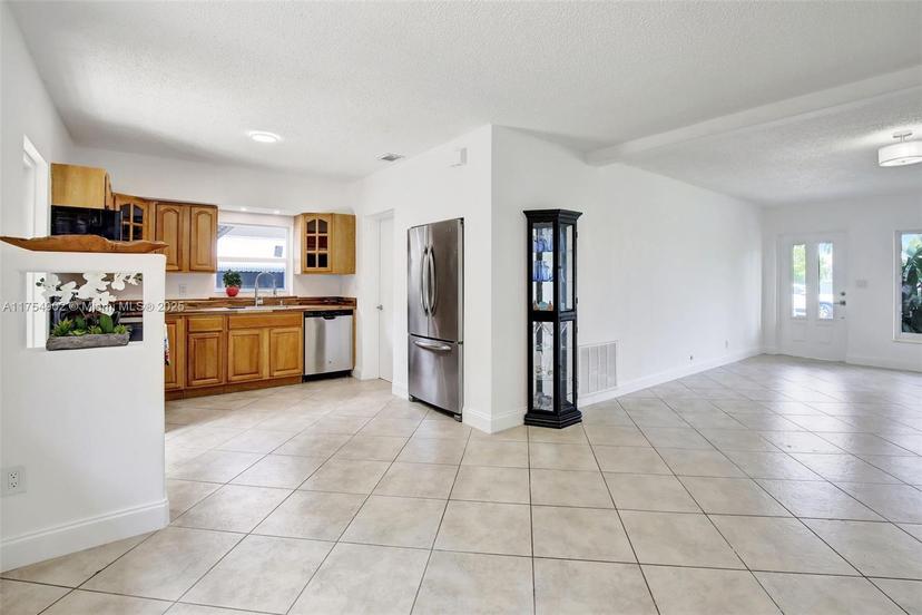 Picture of 34 SE 14Th St, Dania Beach FL 33004