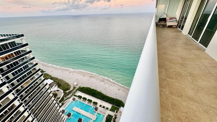 Picture of 1830 S Ocean Dr # 4708, Hallandale Beach FL 33009