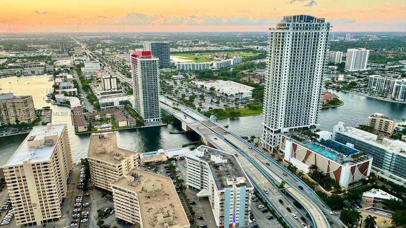 Picture of 1830 S Ocean Dr # 4708, Hallandale Beach FL 33009