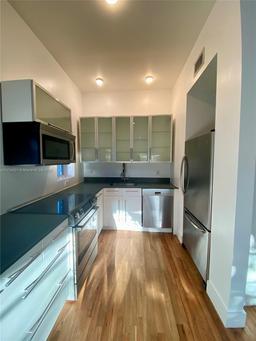 Picture of 929 Michigan Ave # 5, Miami Beach, FL 33139