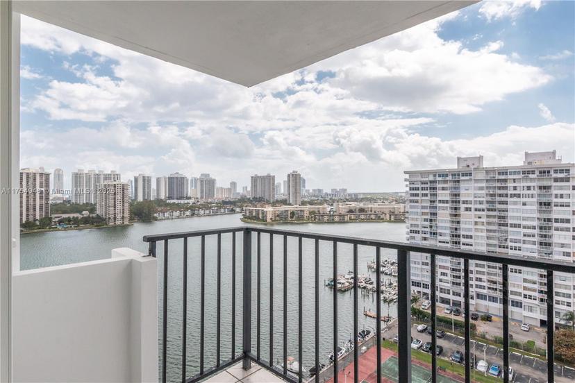 Picture of 2780 NE 183Rd St # 1810, Aventura FL 33160