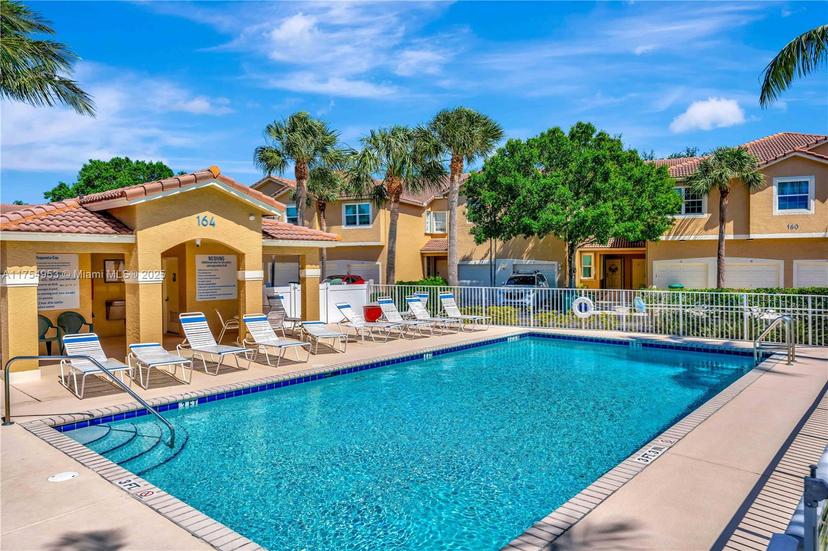 Picture of 154 Village Blvd # J, Tequesta FL 33469