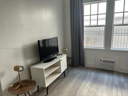 Picture of 1611 Michigan Ave # 7, Miami Beach, FL 33139