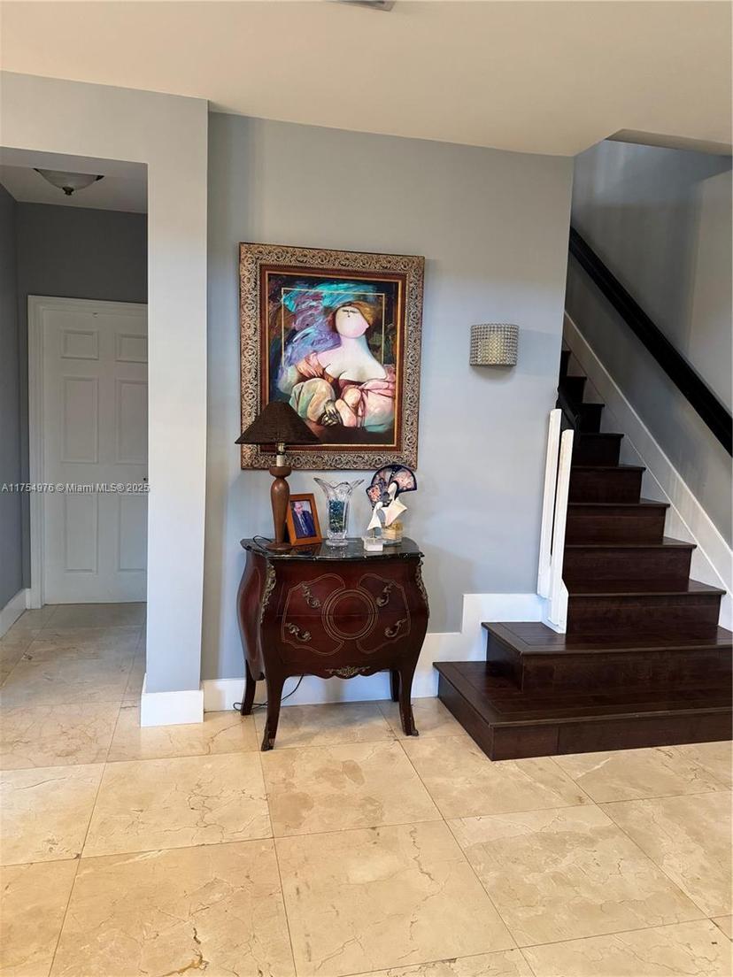 Picture of 7010 NW 106Th Ave, Doral FL 33178
