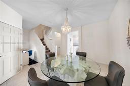 Picture of 10568 W 32Nd Ln, Hialeah, FL 33018