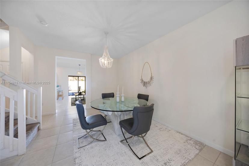 Picture of 10568 W 32Nd Ln, Hialeah FL 33018