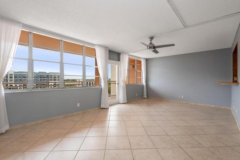 Picture of 2025 NE 164 St # 708, North Miami Beach FL 33162