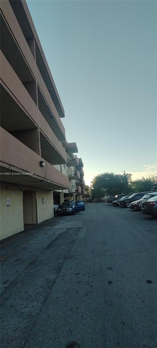 Picture of 13390 NE 7Th Ave # 302, North Miami FL 33161