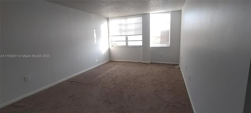 Picture of 13390 NE 7Th Ave # 302, North Miami FL 33161
