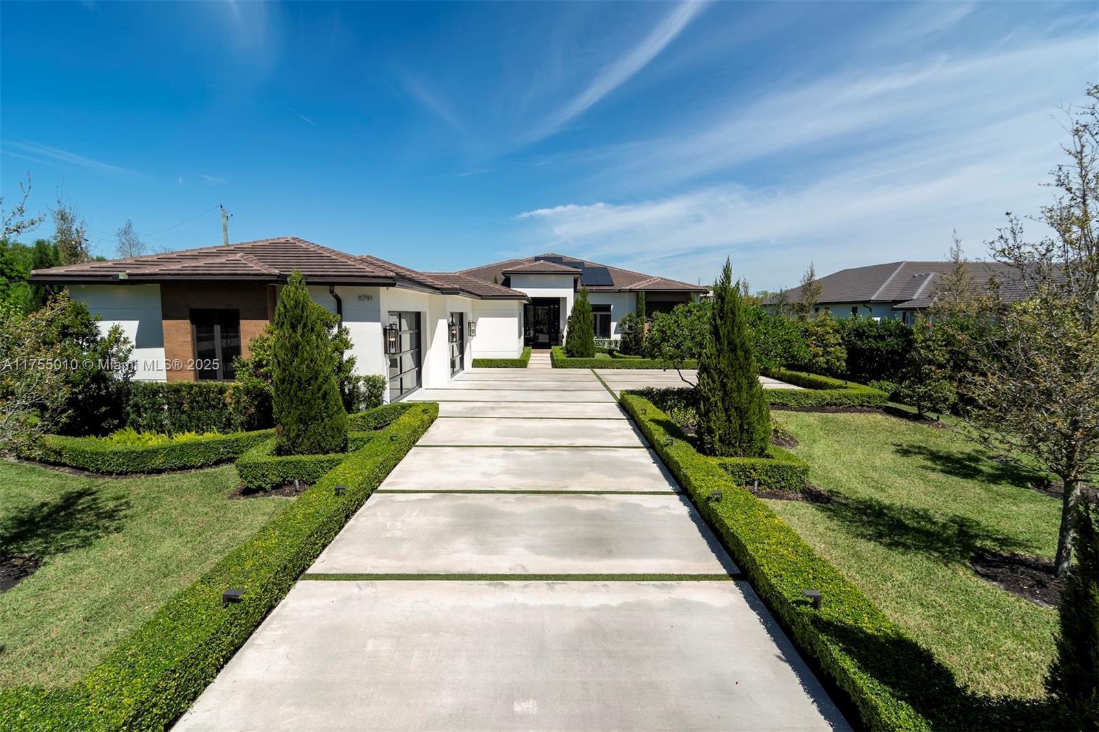 Picture of 11791 NW 6Th Pl, Plantation, FL 33325