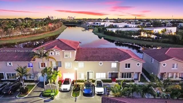 Picture of 174 Riviera Cir # 4, Weston FL 33326