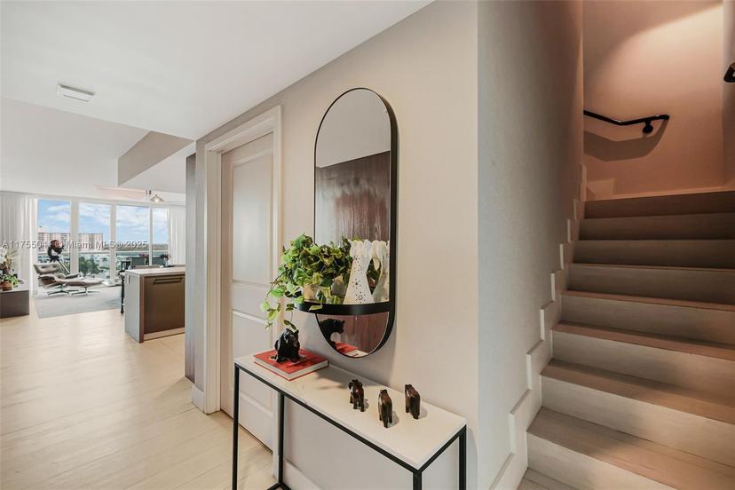 Picture of 400 Sunny Isles Blvd # 920, Sunny Isles Beach FL 33160