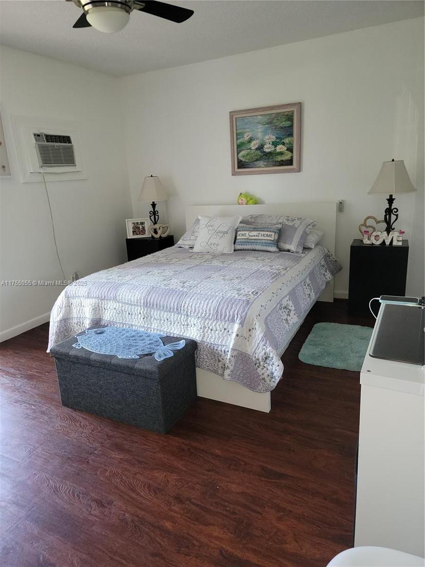 Picture of 8 Ventnor # 8, Deerfield Beach FL 33442