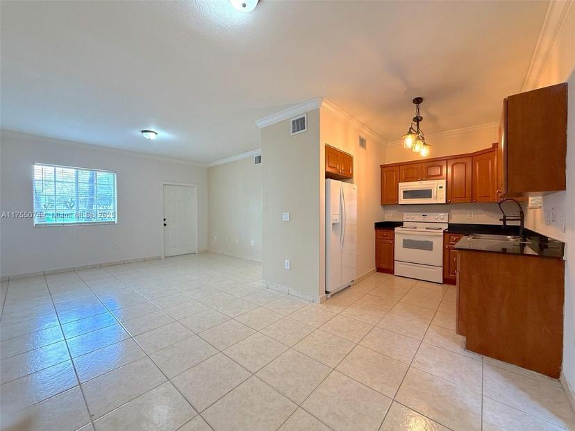 Picture of 7280 NW 174Th Ter # 104, Hialeah FL 33015