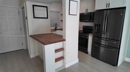 Picture of 120 Royal Palm Rd # 107, Hialeah Gardens, FL 33016