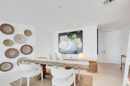 Picture of 848 Brickell Key Dr # 4002, Miami, FL 33131