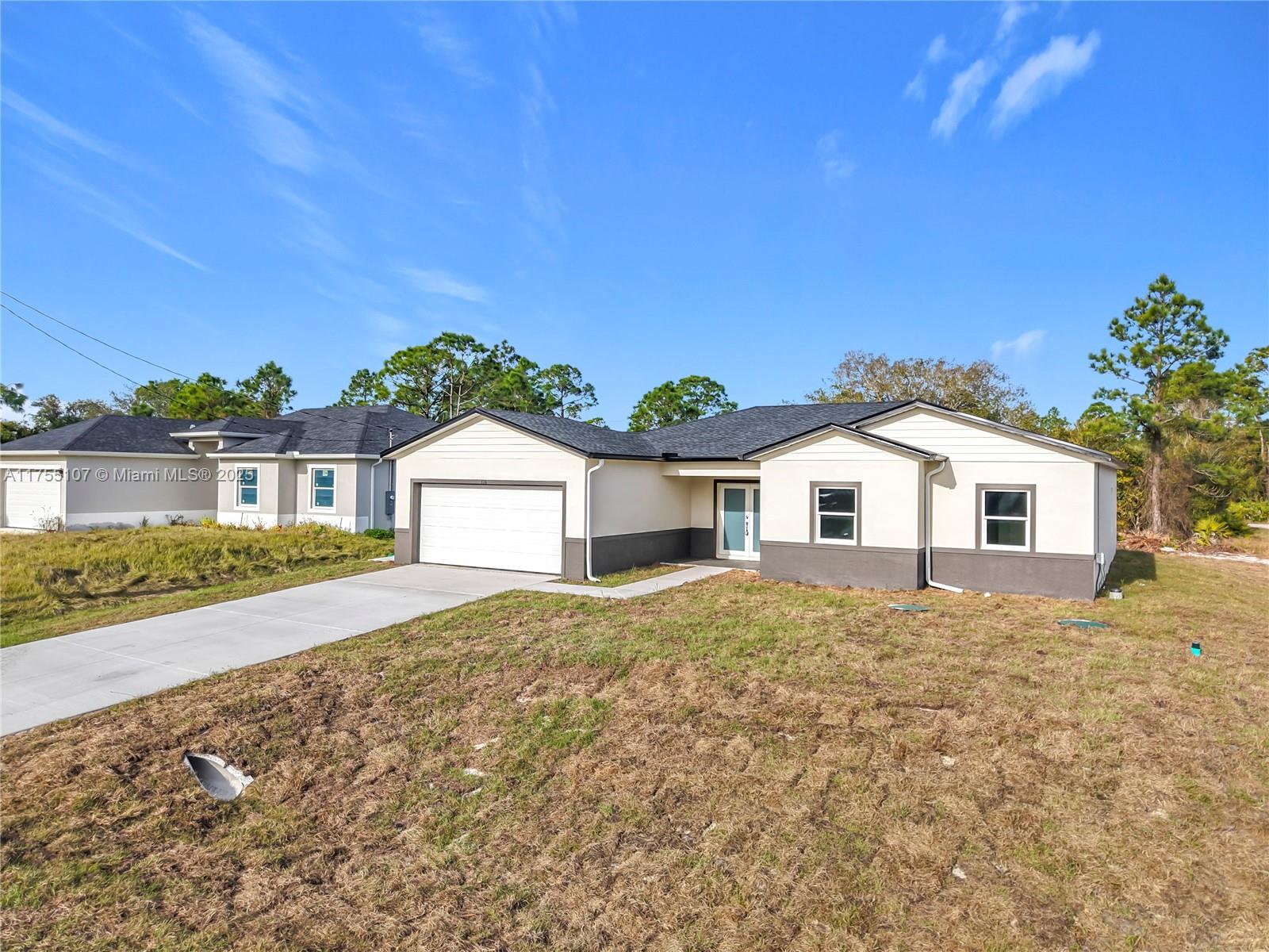 Picture of 336 Hermosa Ave, Lehigh Acres, FL 33974