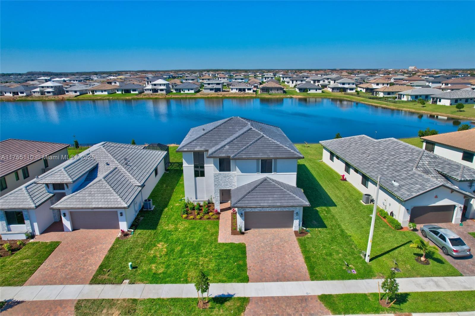 Picture of 5007 Ofanto Ln, Ave Maria, FL 34142
