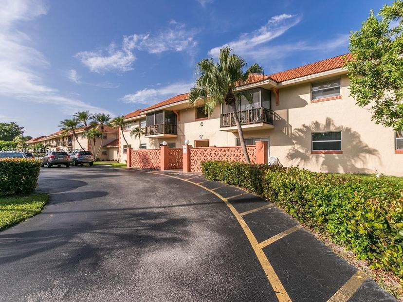 Picture of 11604 NW 29Th Ct # 4C, Coral Springs FL 33065