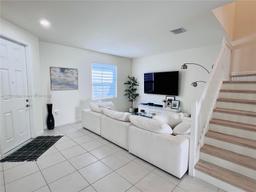Picture of 3425 W 111Th Pl # 3425, Hialeah, FL 33018