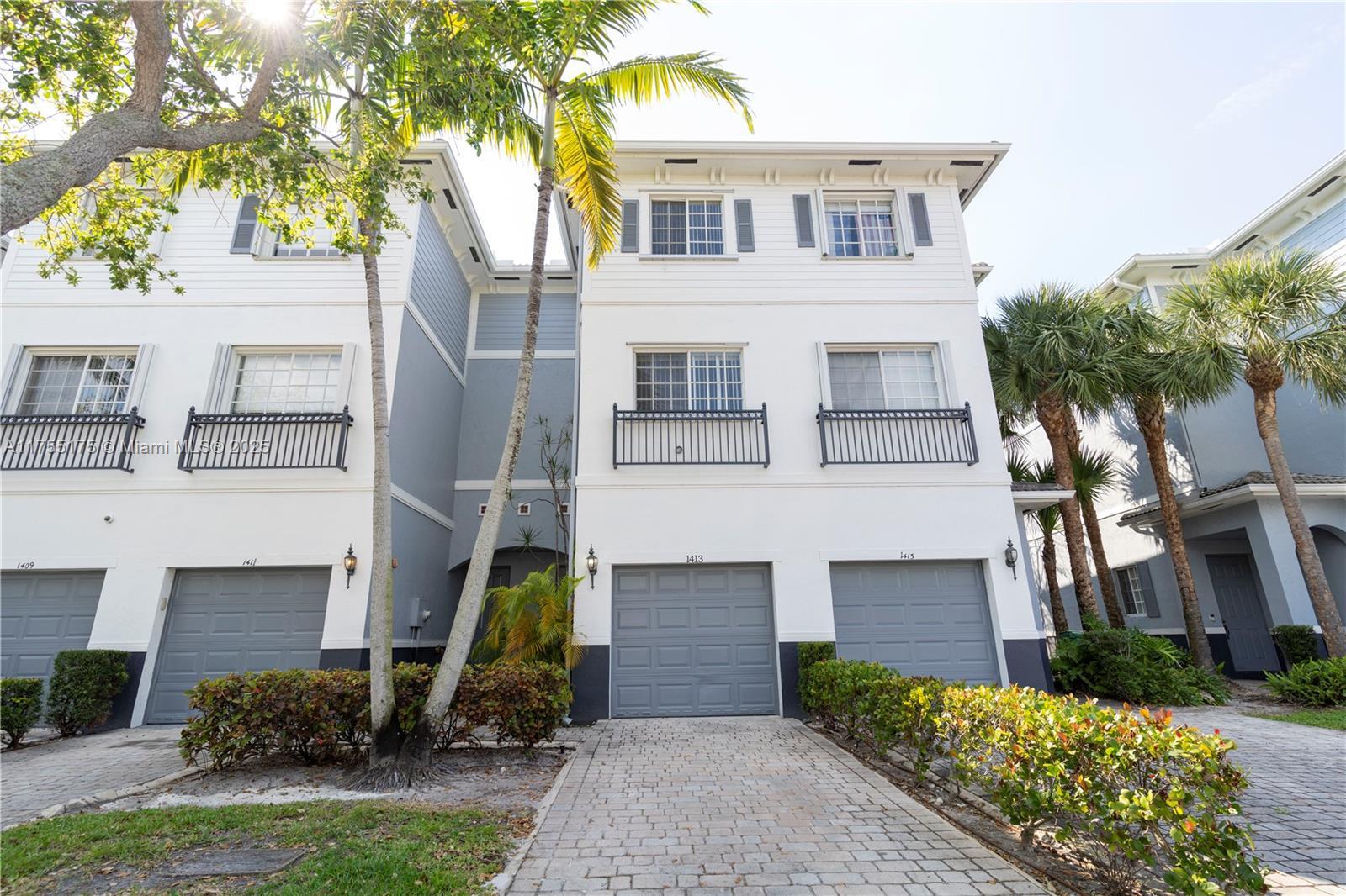 Picture of 1413 NW 36Th Way, Lauderhill, FL 33311