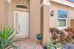 Picture of 4651 NW 94Th Ct, Doral, FL 33178