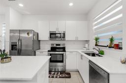 Picture of 13315 SW 285Th St, Homestead, FL 33033