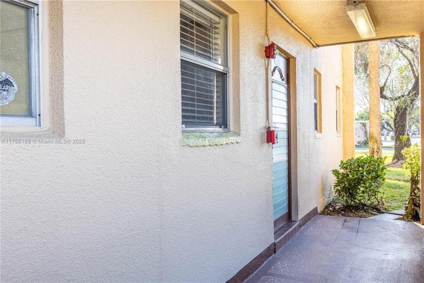 Picture of 2780 N Pine Island Rd # 112, Sunrise FL 33322