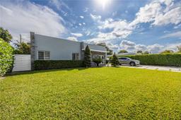 Picture of 1968 NW 186Th St, Miami Gardens, FL 33056