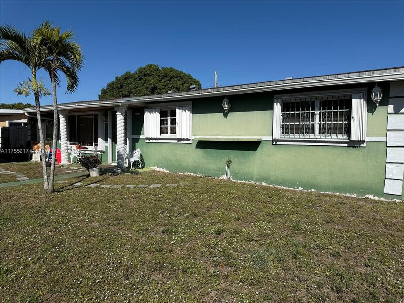 Picture of 19021 NW 23Rd Ct, Miami Gardens FL 33056