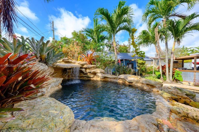 Picture of 10110 Haitian Dr, Cutler Bay FL 33189