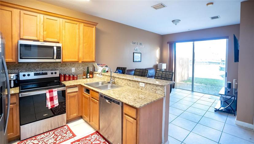 Picture of 2128 NE 6Th St # 2128, Homestead FL 33033
