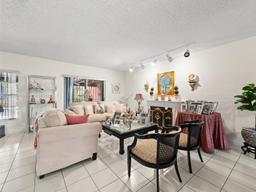 Picture of 8980 SW 12Th St, Miami, FL 33174