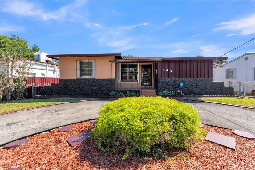 Picture of 1240 SW 20Th St, Miami FL 33145