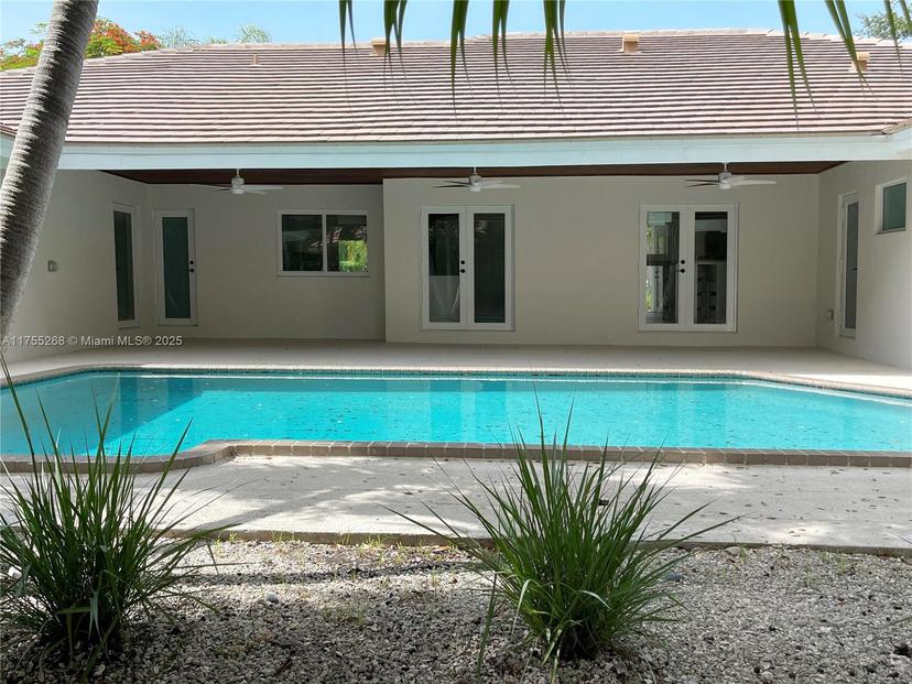 Picture of 8513 SW 169 Ter, Palmetto Bay FL 33157