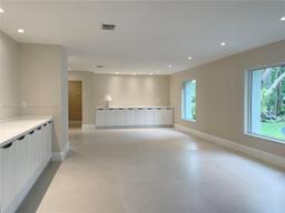 Picture of 8513 SW 169 Ter, Palmetto Bay, FL 33157
