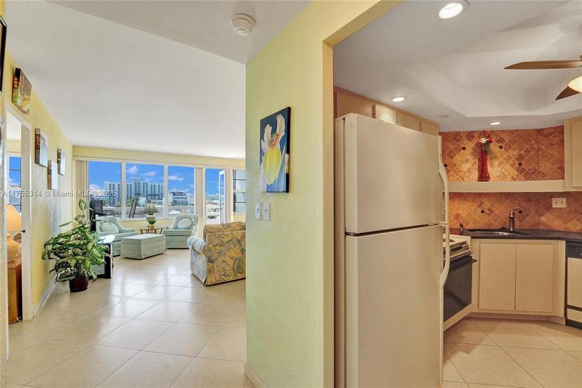 Picture of 3111 N Ocean Dr # 508, Hollywood FL 33019