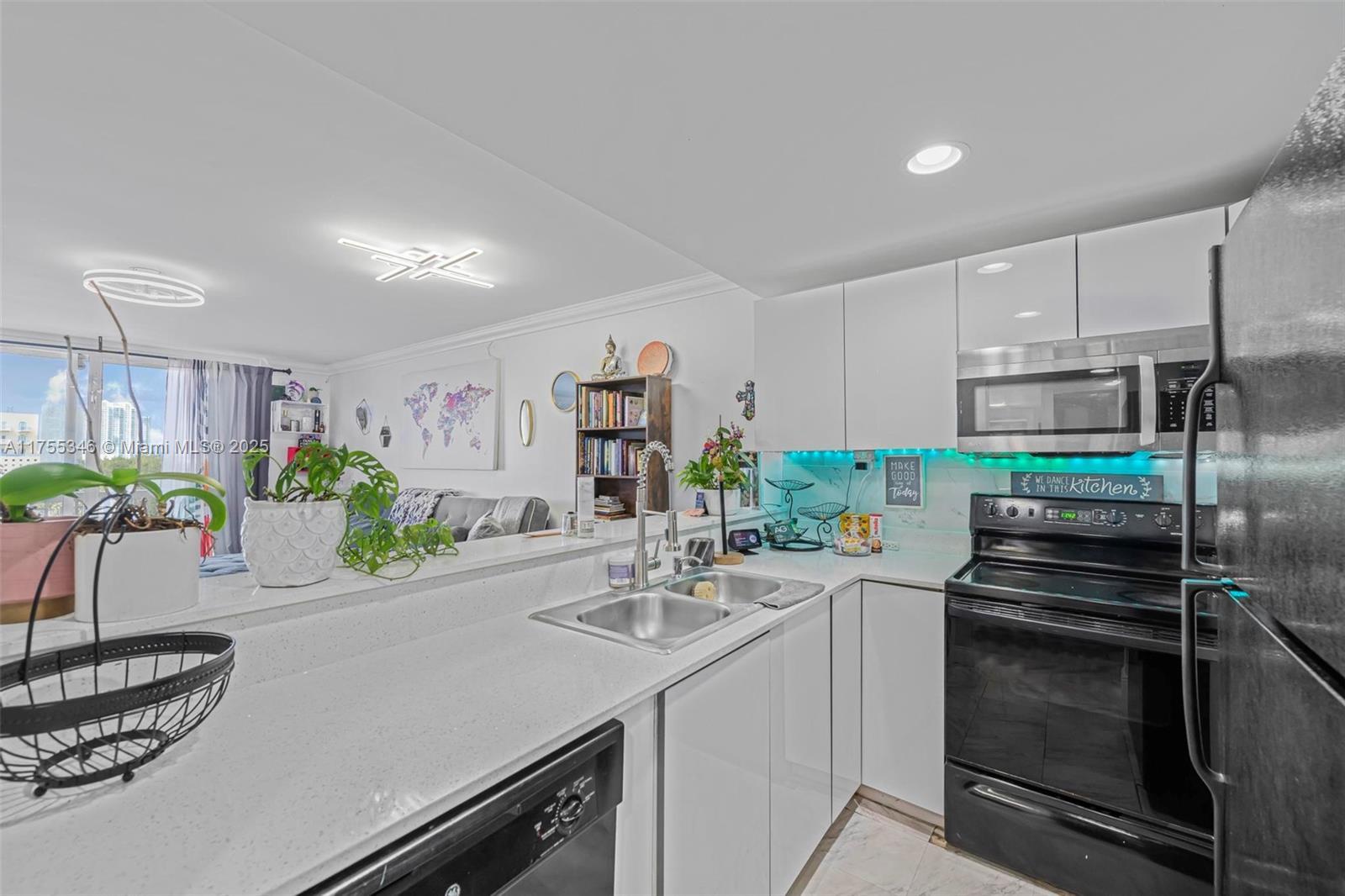 Picture of 401 Ocean Dr # 602, Miami Beach, FL 33139
