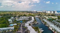 Picture of 2500 Parkview Dr # 2407, Hallandale Beach, FL 33009