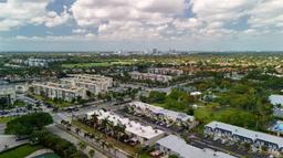Picture of 2500 Parkview Dr # 2407, Hallandale Beach, FL 33009