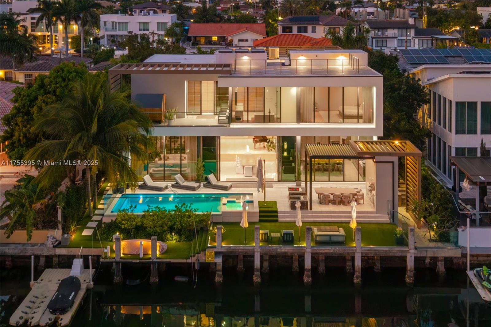 Picture of 3260 NE 165Th St, North Miami Beach, FL 33160