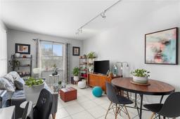 Picture of 1308 Drexel Ave # 312, Miami Beach, FL 33139