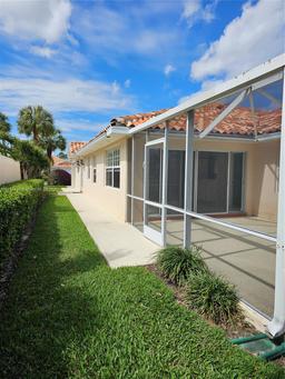 Picture of 8281 SE Double Tree Dr # 8281, Hobe Sound, FL 33455