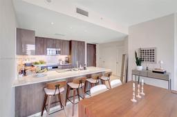 Picture of 88 SW 7Th St # 3003, Miami, FL 33130