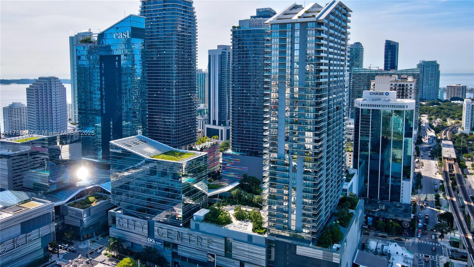 Picture of 88 SW 7Th St # 3003, Miami, FL 33130