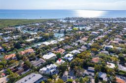 Picture of 92 W Mashta Dr, Key Biscayne, FL 33149