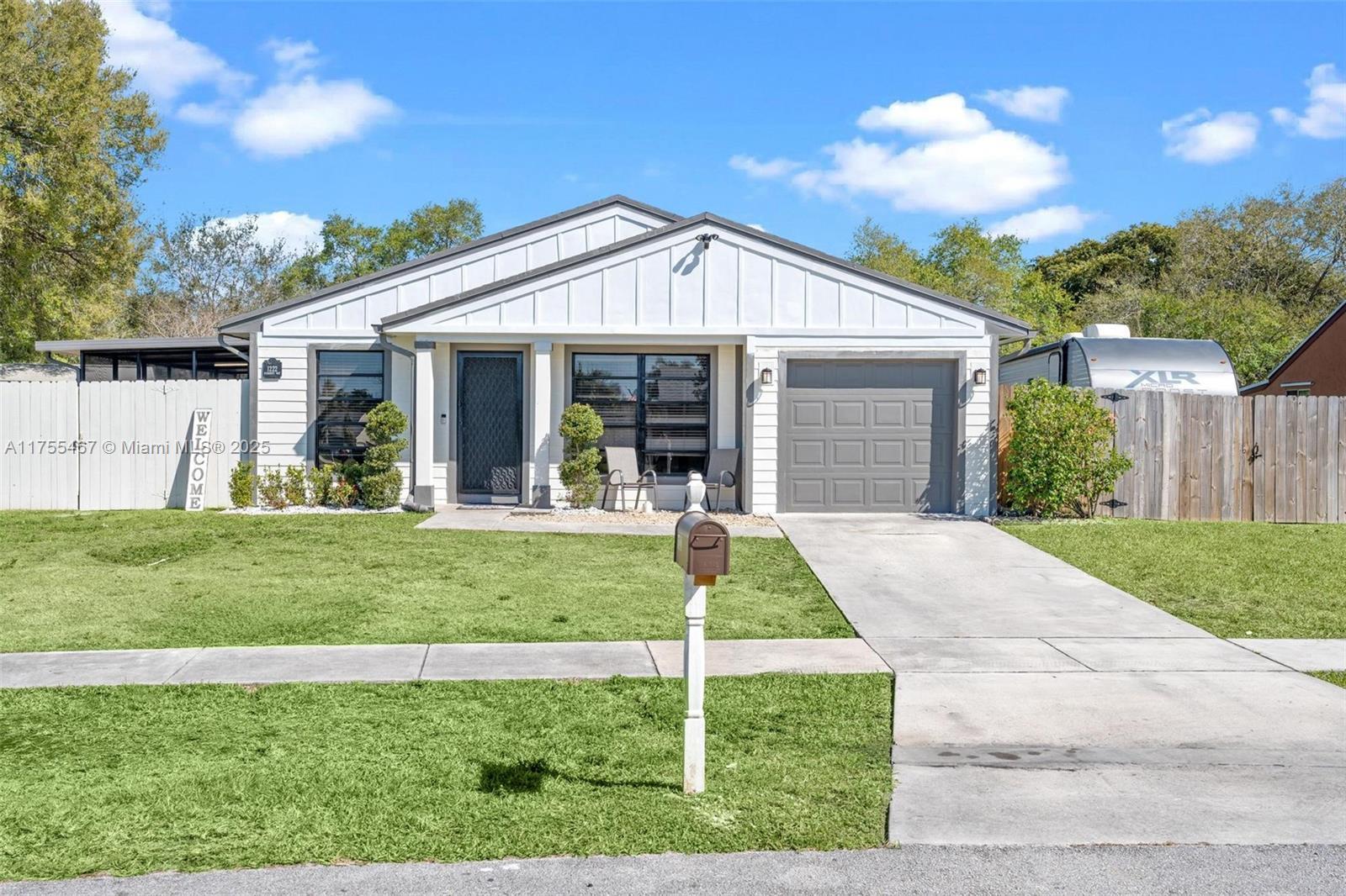 Picture of 1222 Stardust Way, Royal Palm Beach, FL 33411