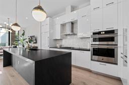 Picture of 4482 NW 80Th Ave, Doral, FL 33166